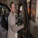 Call now for your free auto glass quote now!!
