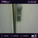 houseDoorBreaking
