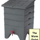 Deluxe Worm Chalet