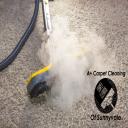 steam cleaning carpet